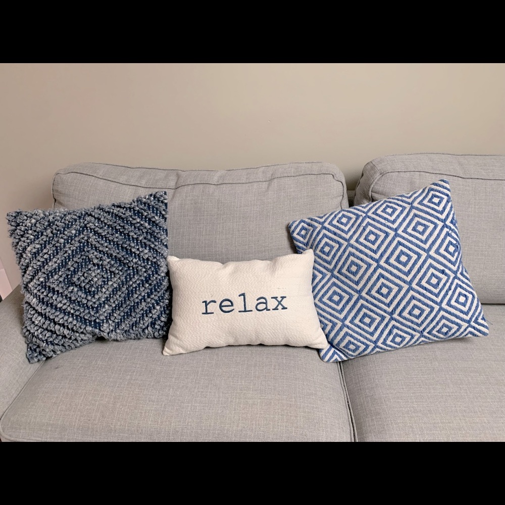 Set of 3 Blue Throw Pillows